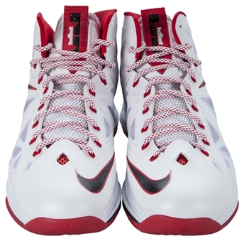 2012 LeBron James Game Used Miami Heat Nike Sneakers Used on 11/5/12 (MEARS)